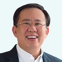 Dr. Luke Tan